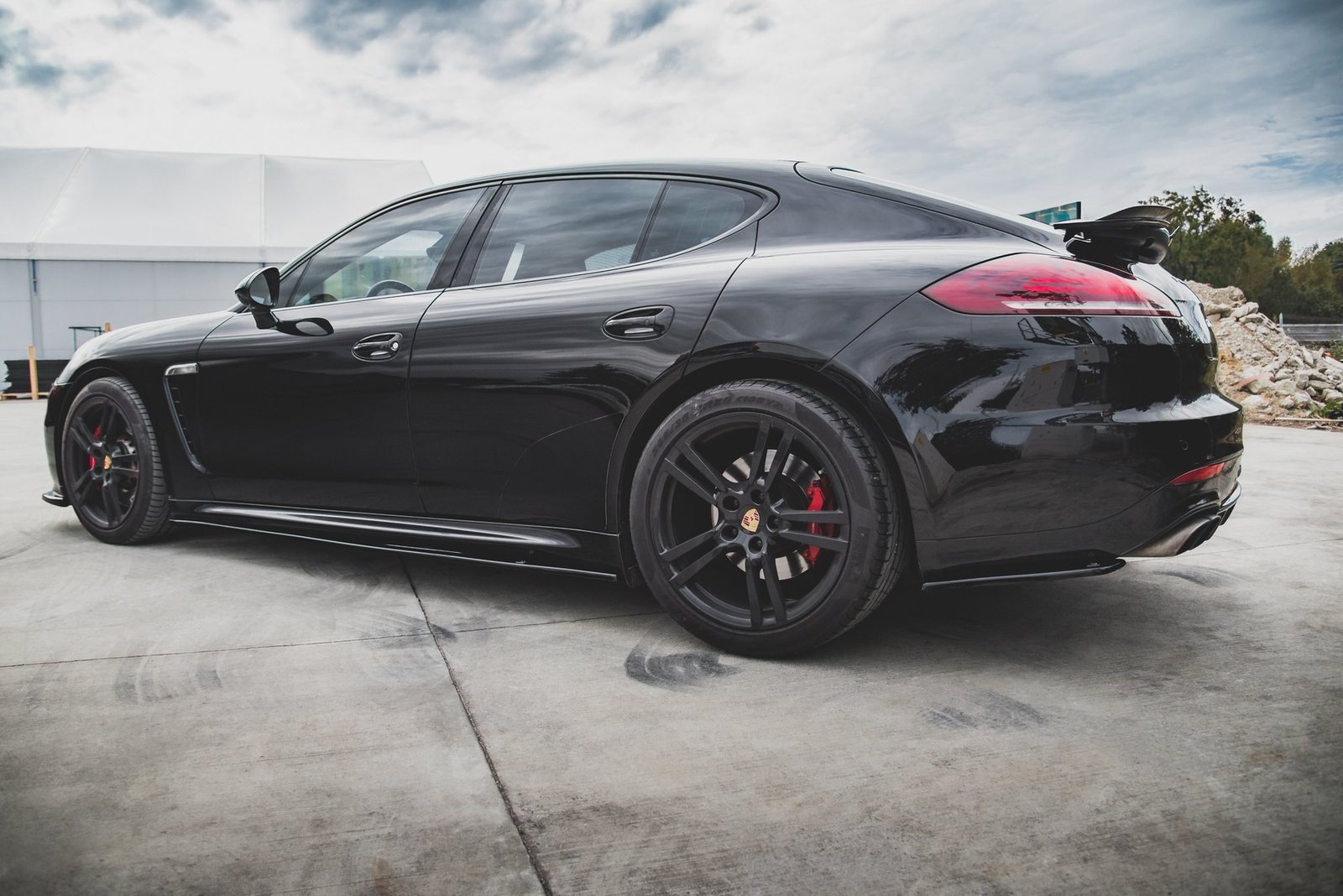 Splitters Laterales Traseros Porsche Panamera Turbo 970 Facelift - Imagen 4