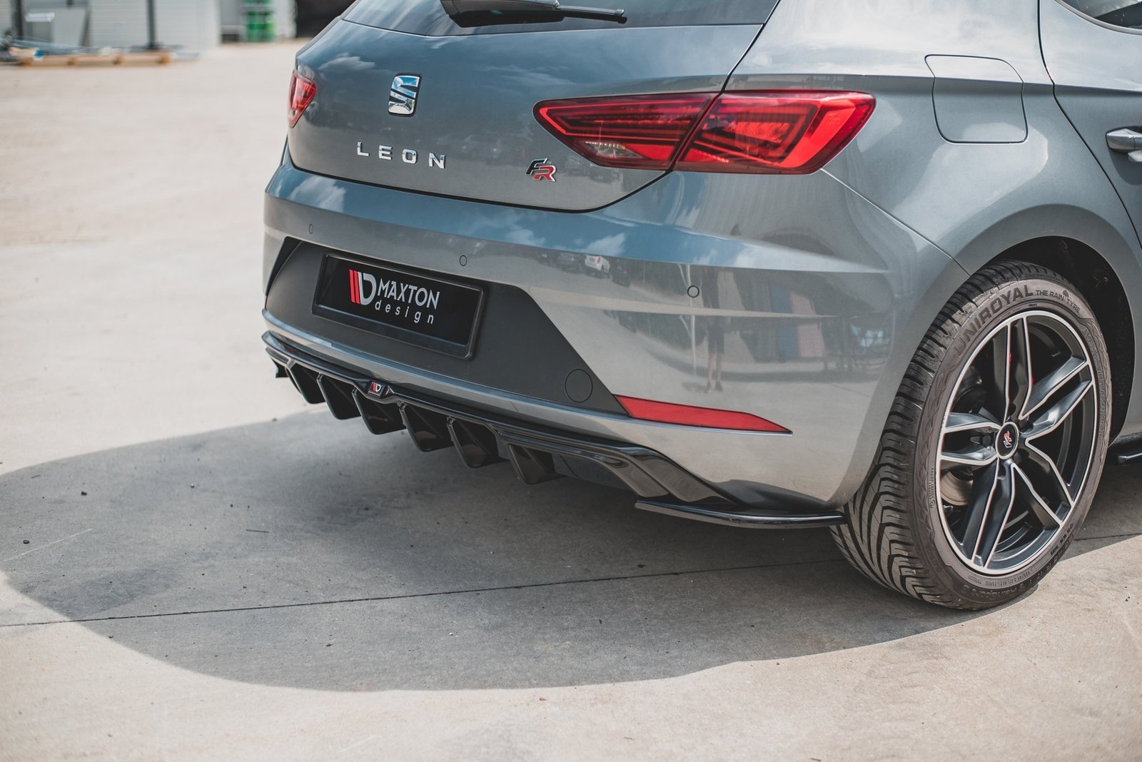 Splitters Laterales Traseros Seat Leon Mk3 FR Facelift - Imagen 6