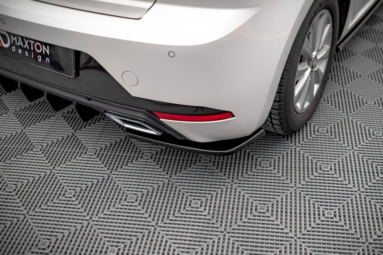 Splitters Laterales Traseros Seat Ibiza FR/ Standard Mk5