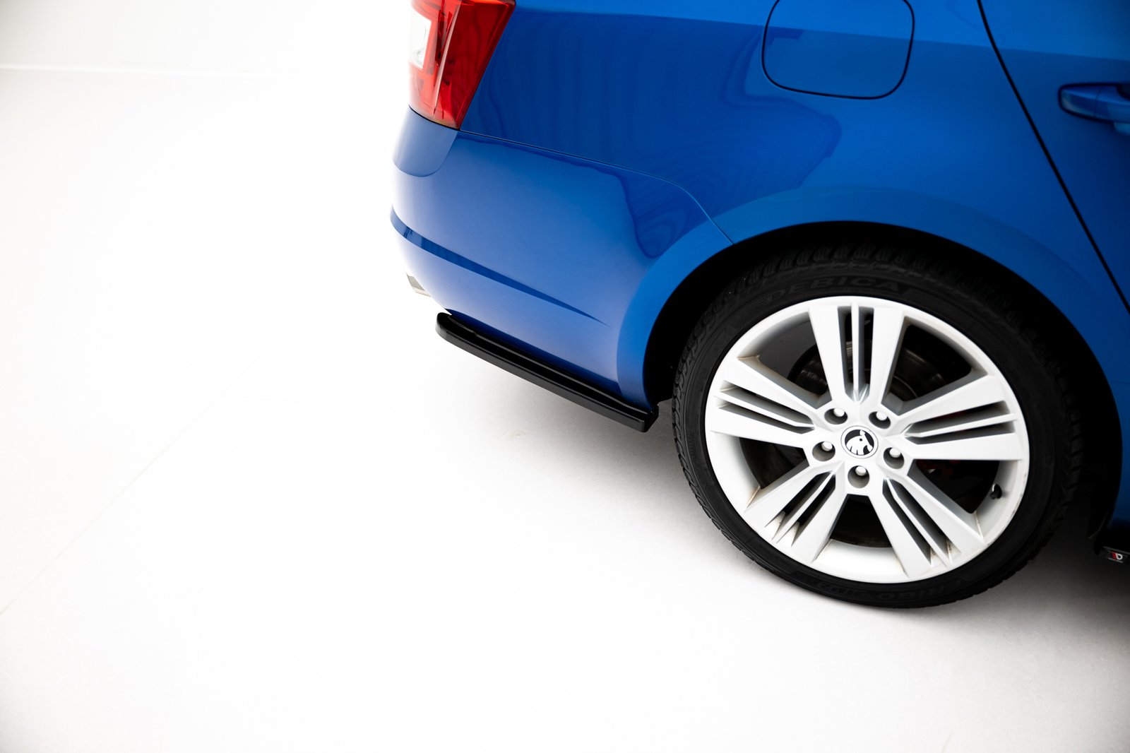 Splitters Laterales Traseros Skoda Octavia RS Mk3 / Mk3 FL Hatchback / Estate - Imagen 3