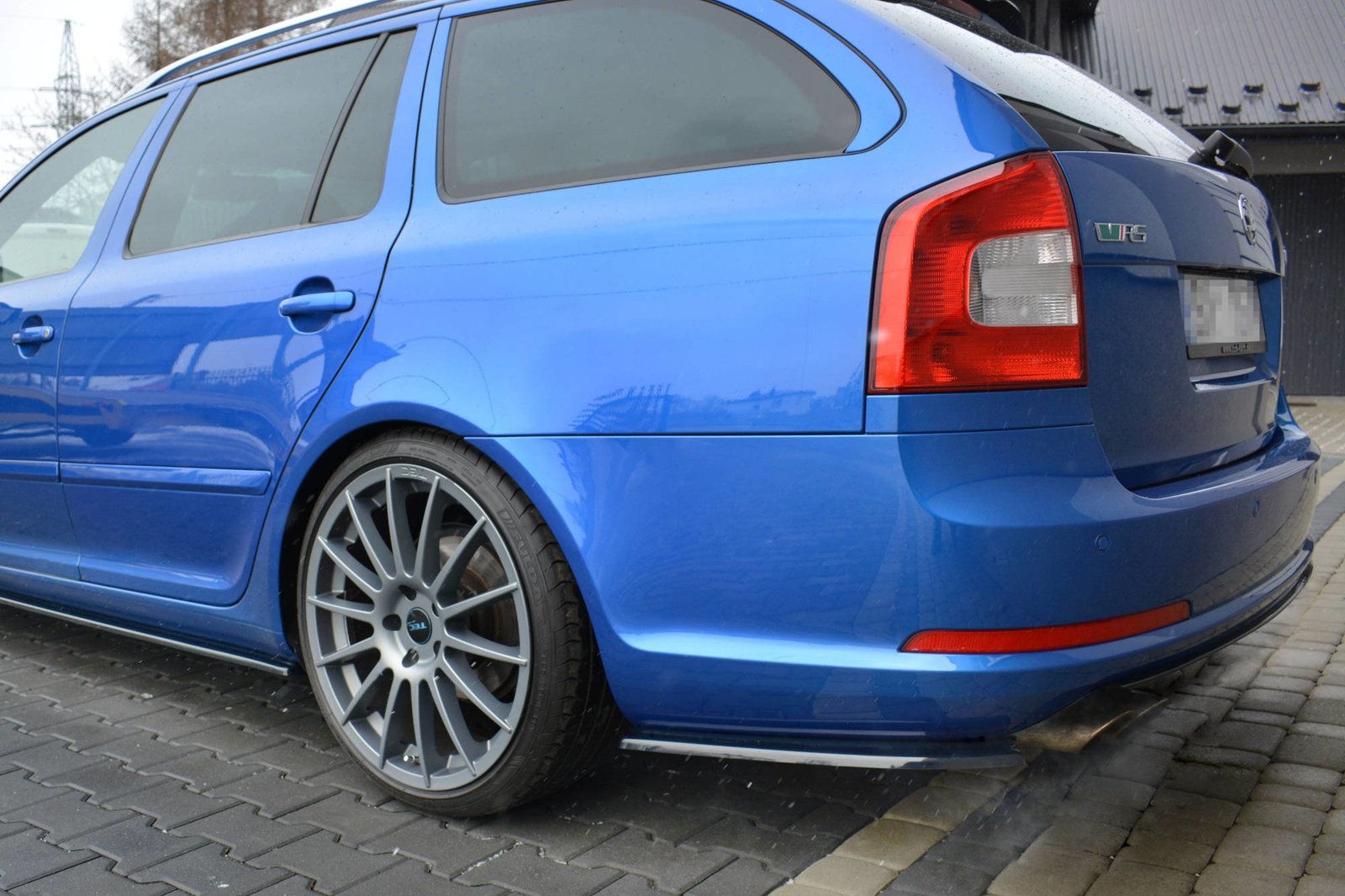 Splitters Laterales Traseros Skoda Octavia RS Sedan / Combi Mk2 / Mk2 Facelift - Imagen 3