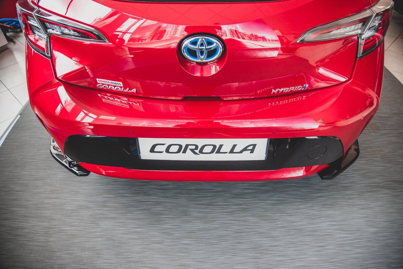 Splitters Laterales Traseros Toyota Corolla XII Hatchback - Imagen 5