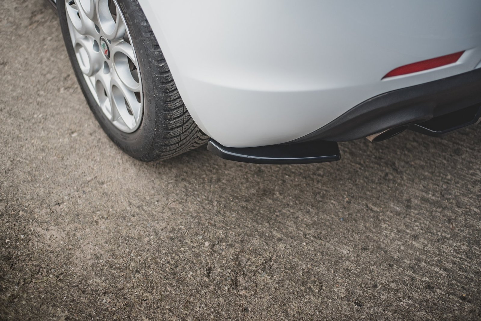 Splitters Laterales Traseros Alfa Romeo Giulietta - Imagen 2