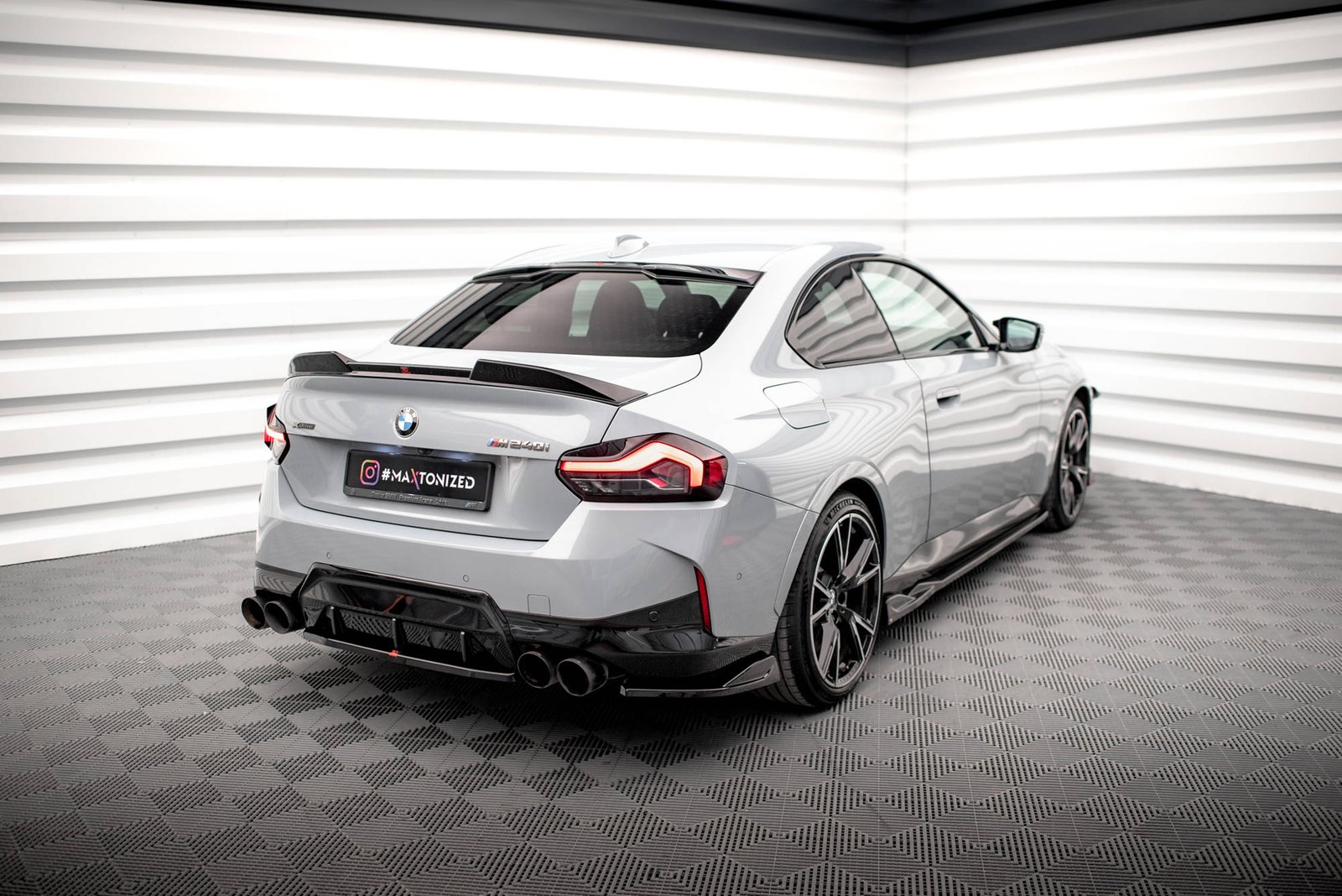 Splitters Laterales Traseros BMW 2 Coupe M240i G42 - Imagen 2