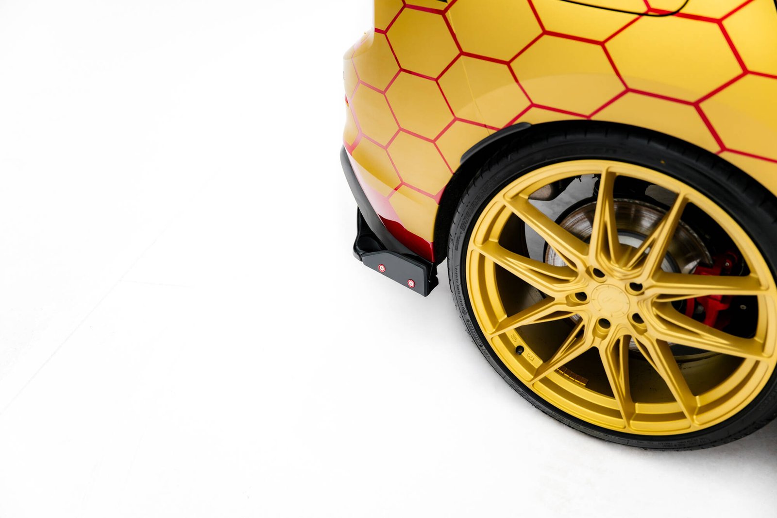 Splitters Laterales Traseros + Flaps Aerodinámicos Volkswagen Golf GTI Clubsport Mk8 - Imagen 7
