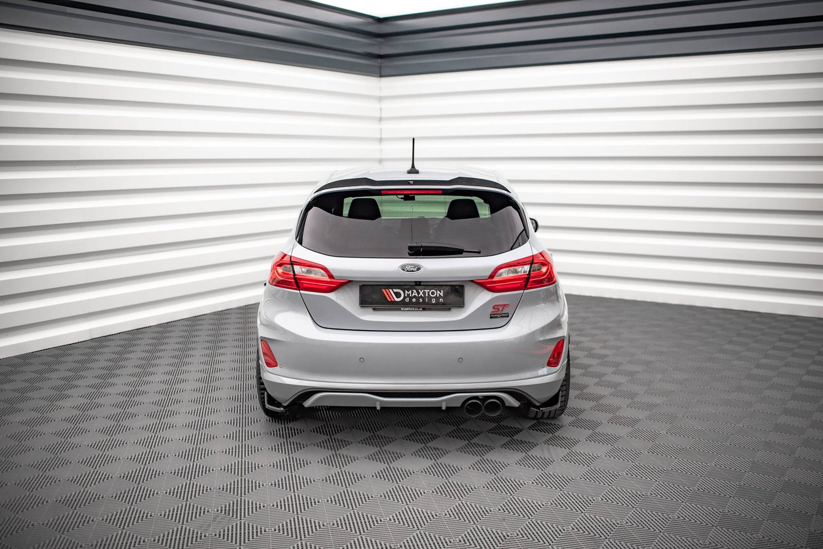 Splitters Laterales Traseros Ford Fiesta ST Mk8 - Imagen 2