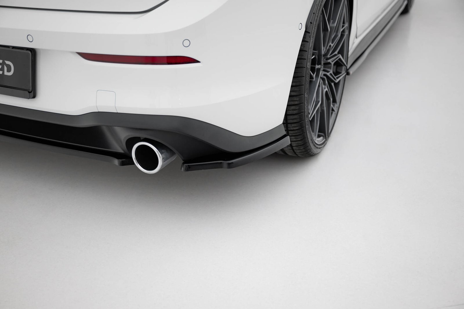 Splitters Laterales Traseros Volkswagen Golf GTI / GTE Mk8