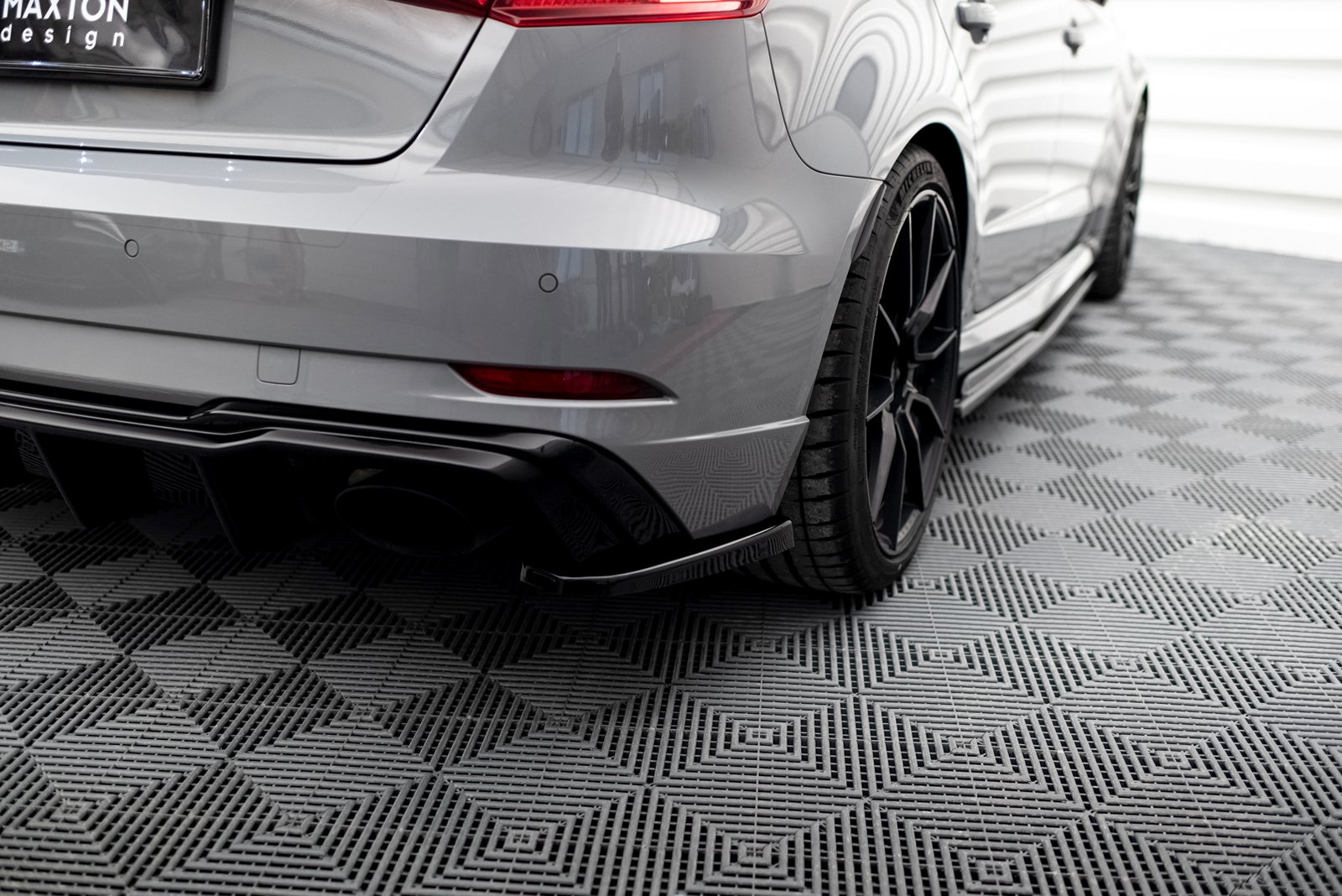 Splitters Laterales Traseros Audi RS3 8V Sportback Facelift