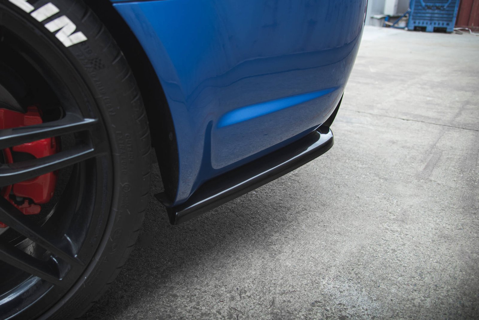 Splitters Laterales Traseros Audi RS4 Sedan B7