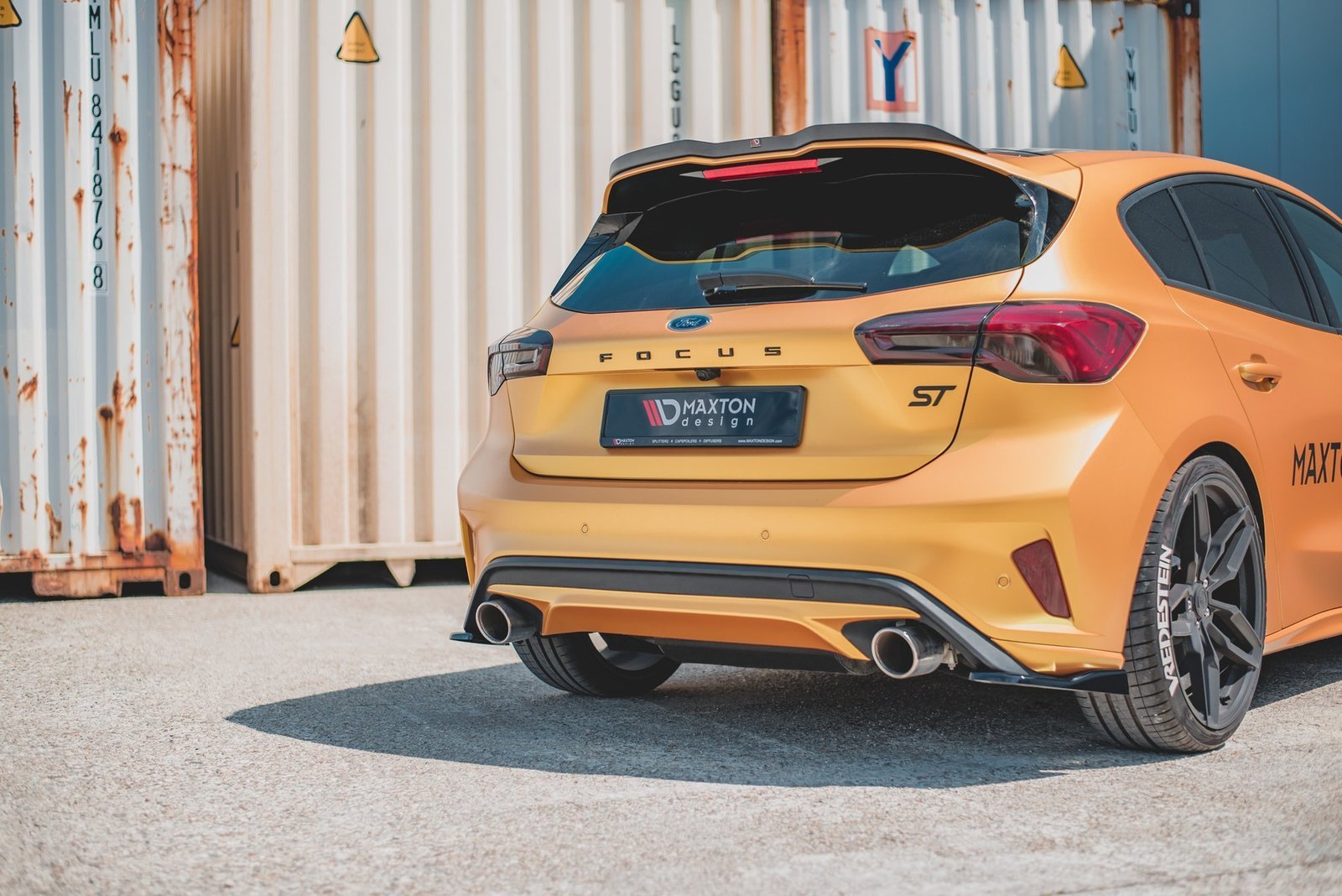 Splitters Laterales Traseros Ford Focus Hatchback ST Mk4 - Imagen 6
