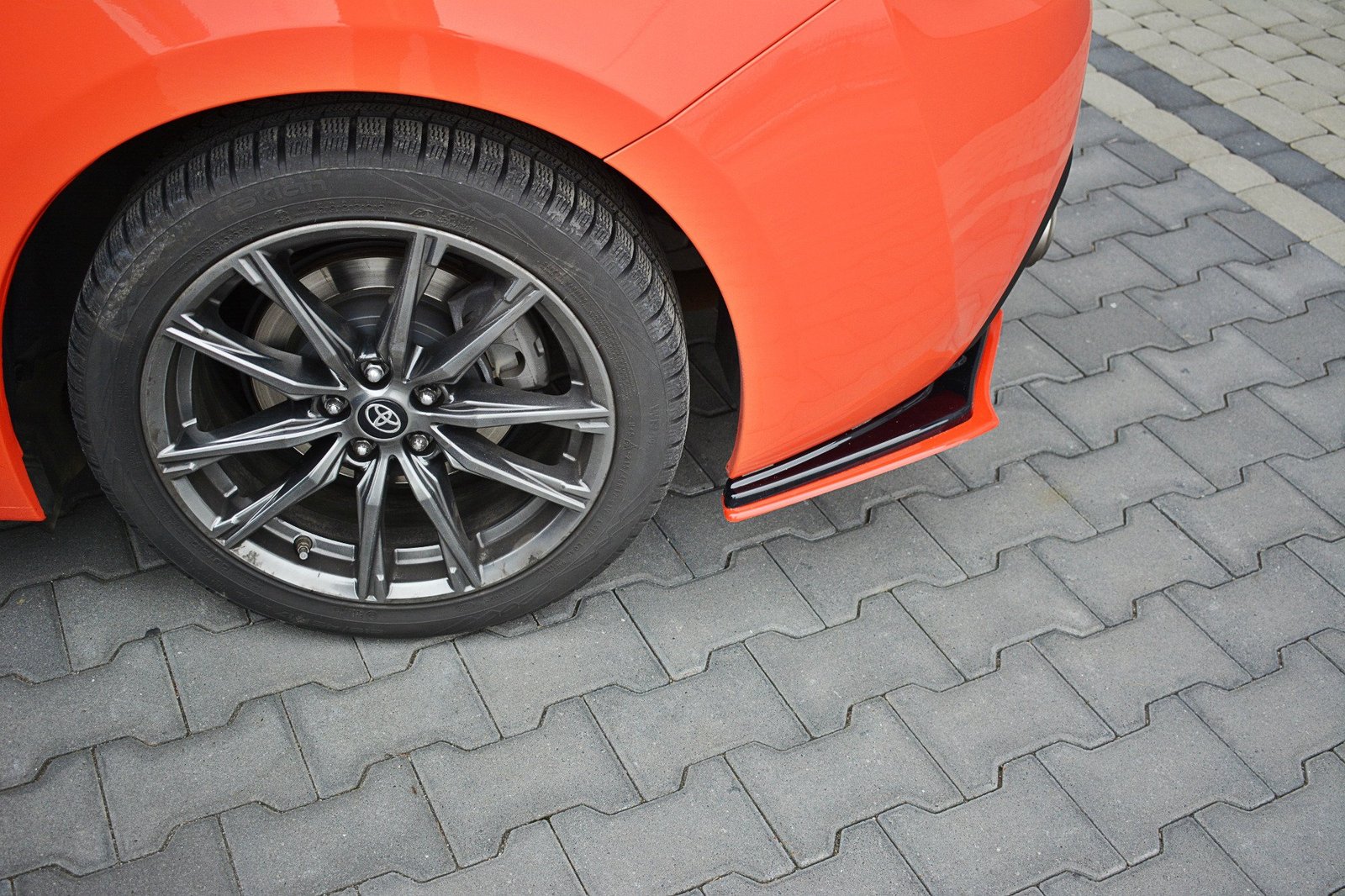 Splitters Laterales Traseros Toyota GT86 Facelift - Imagen 2