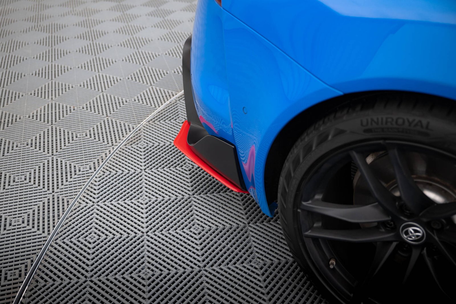 Splitters Laterales Traseros Toyota Supra Mk5 - Imagen 3