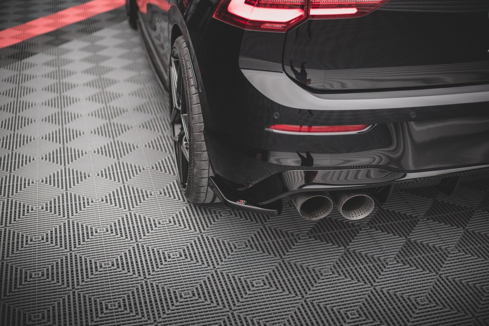 Splitters Laterales Traseros for Volkswagen Golf R Hatchback Mk8 - Imagen 5