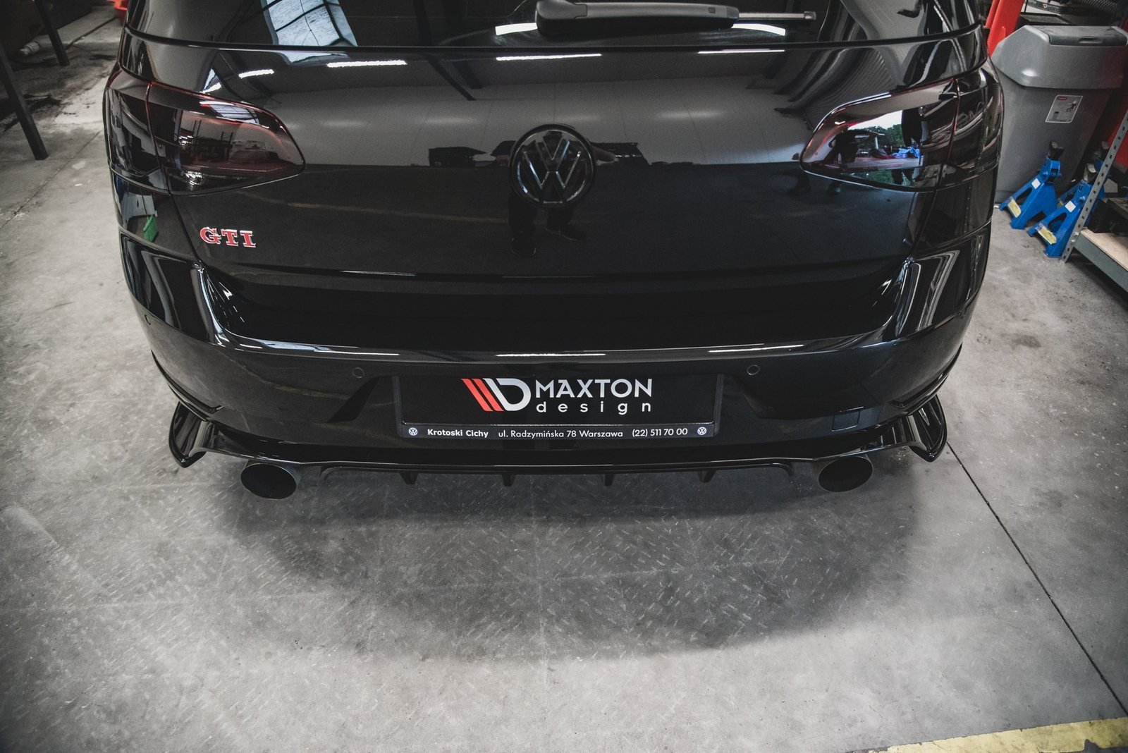 Splitters Laterales Traseros VW Golf 7 GTI TCR - Imagen 2