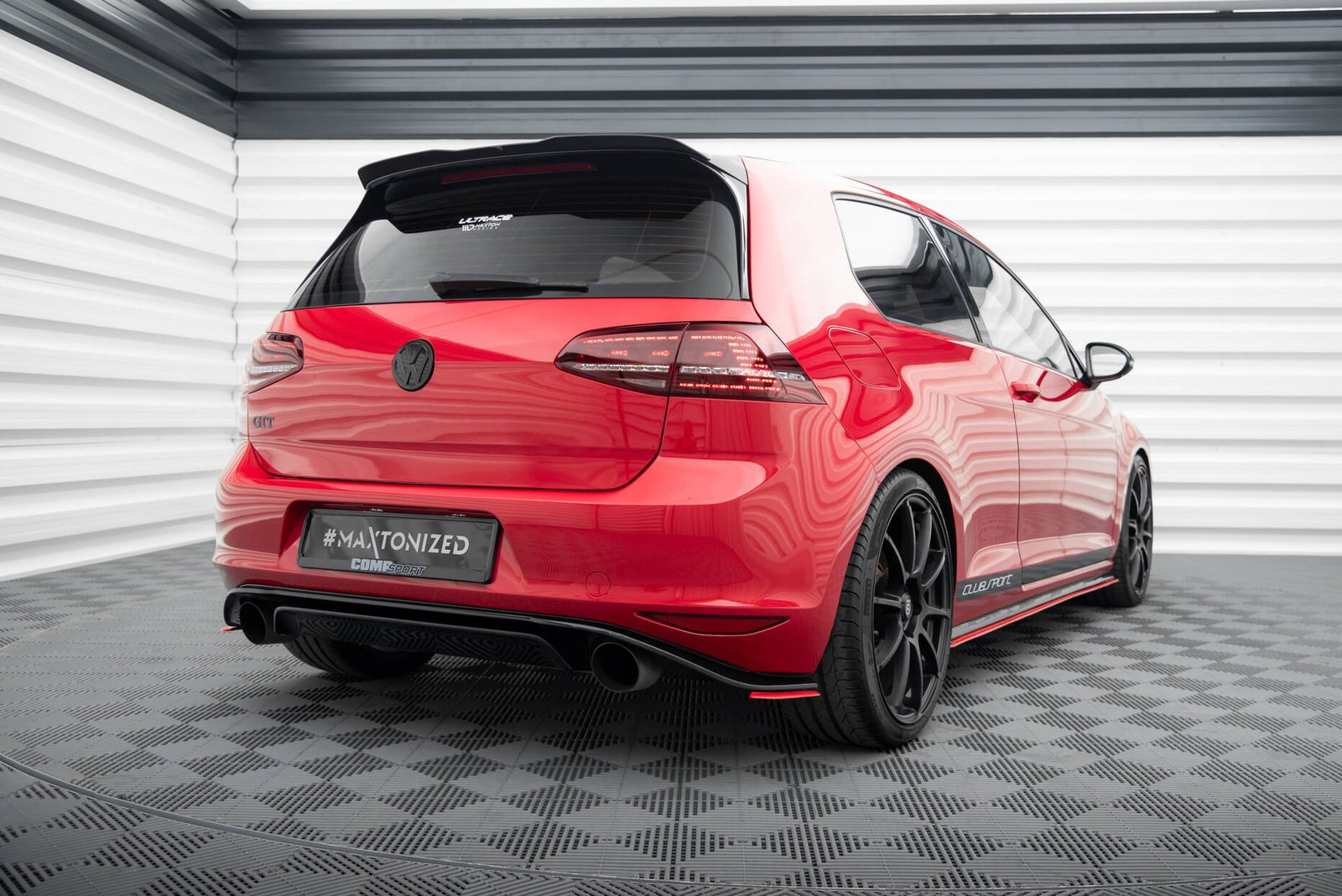 Splitters Laterales Traseros Volkswagen Golf GTI Clubsport Mk7 - Imagen 3