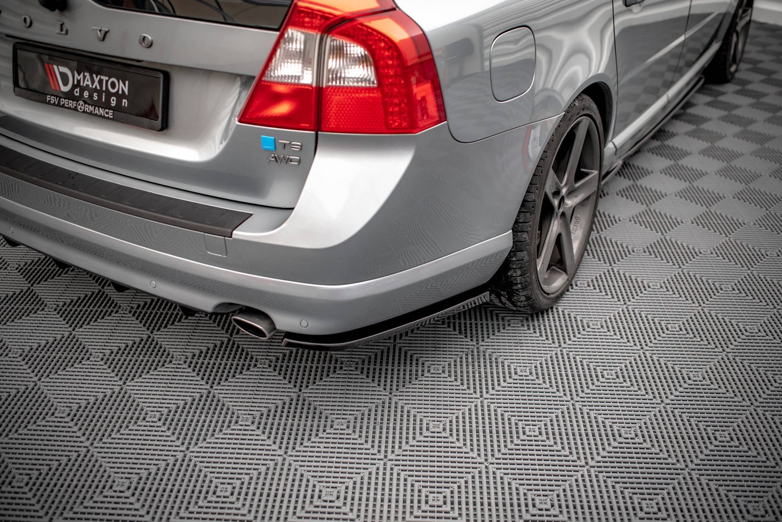Splitters Laterales Traseros Volvo V70 Mk3