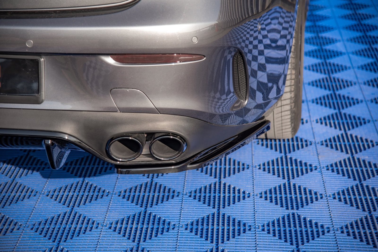 Splitters Laterales Traseros for Mercedes-AMG E53 Coupe C238 / Cabriolet A238