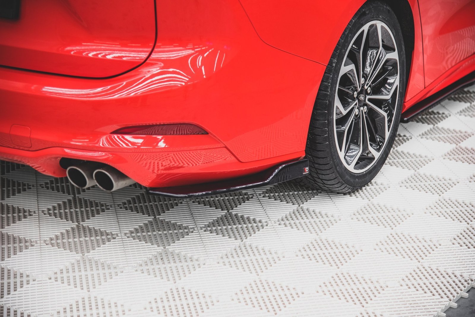 Splitters Laterales Traseros for Ford Focus ST-Line Estate Mk4
