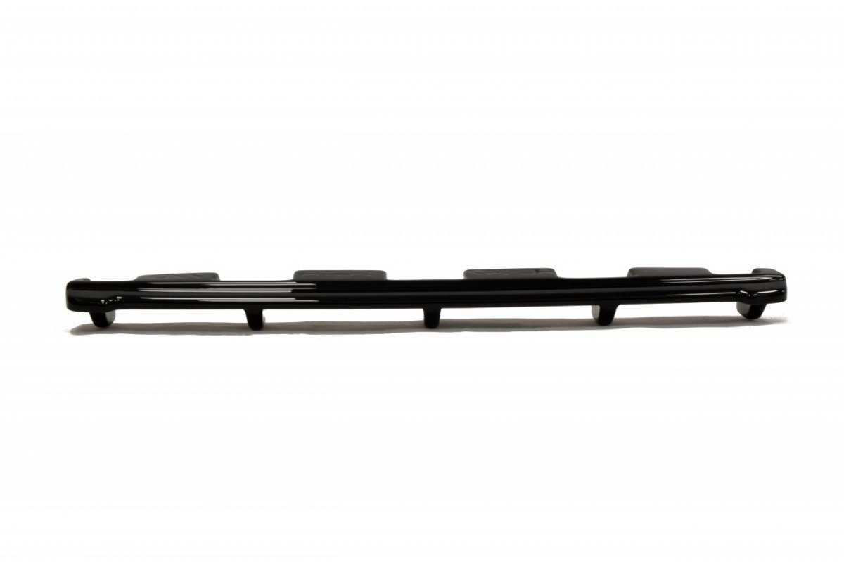 Splitter Trasero Alfa Romeo 147 GTA (with vertical bars) - Imagen 4