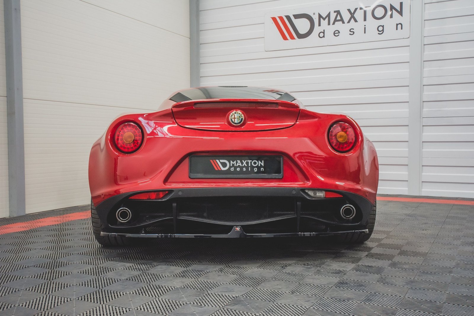 Splitter Trasero Alfa Romeo 4C - Imagen 2