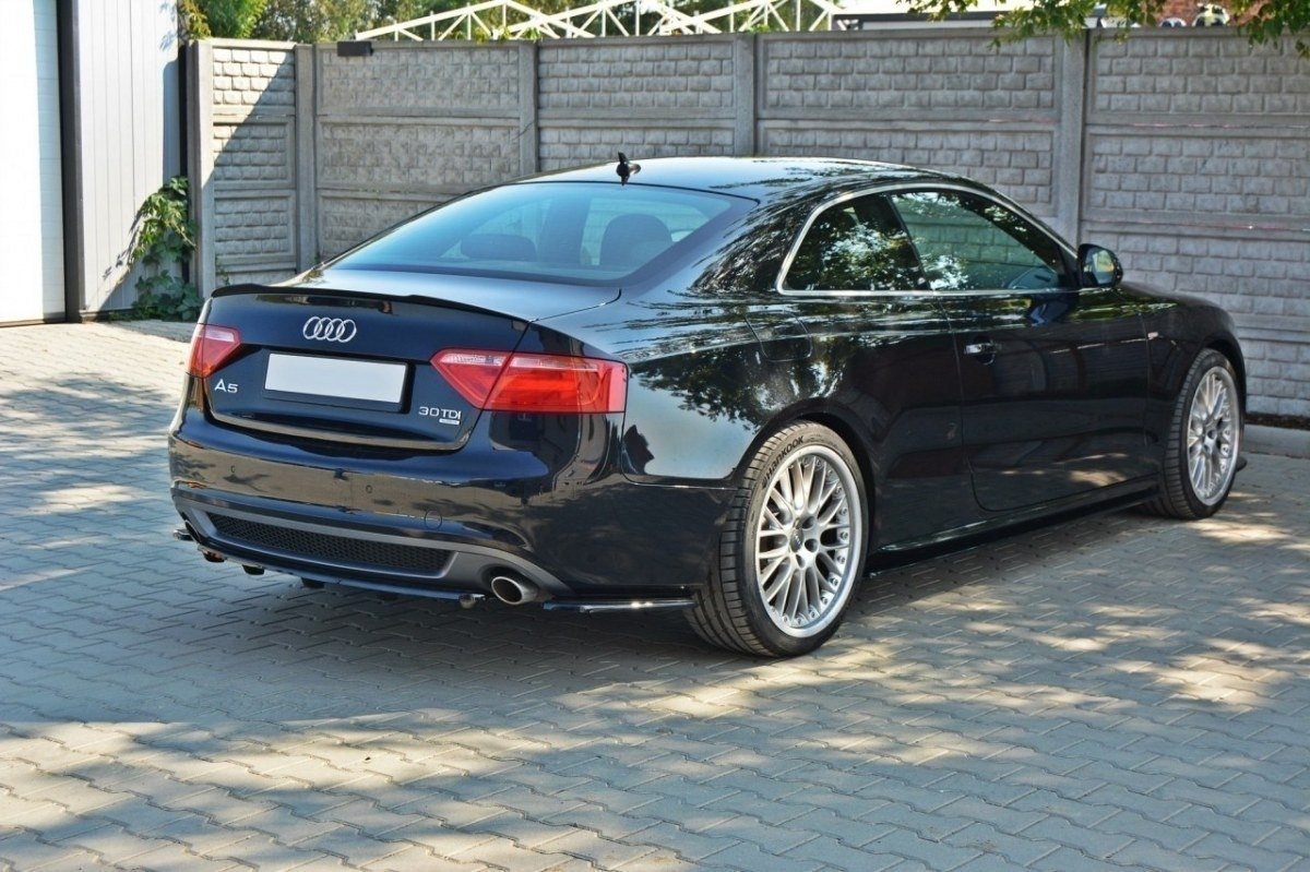 Splitter Trasero Audi A5 Coupe / Sportback S-Line 8T (with a vertical bar) - Imagen 3