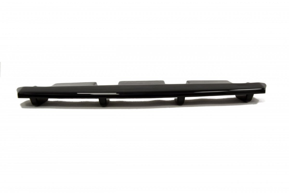 Splitter Trasero Audi A8 W12 D3 (with vertical bars) - Imagen 4