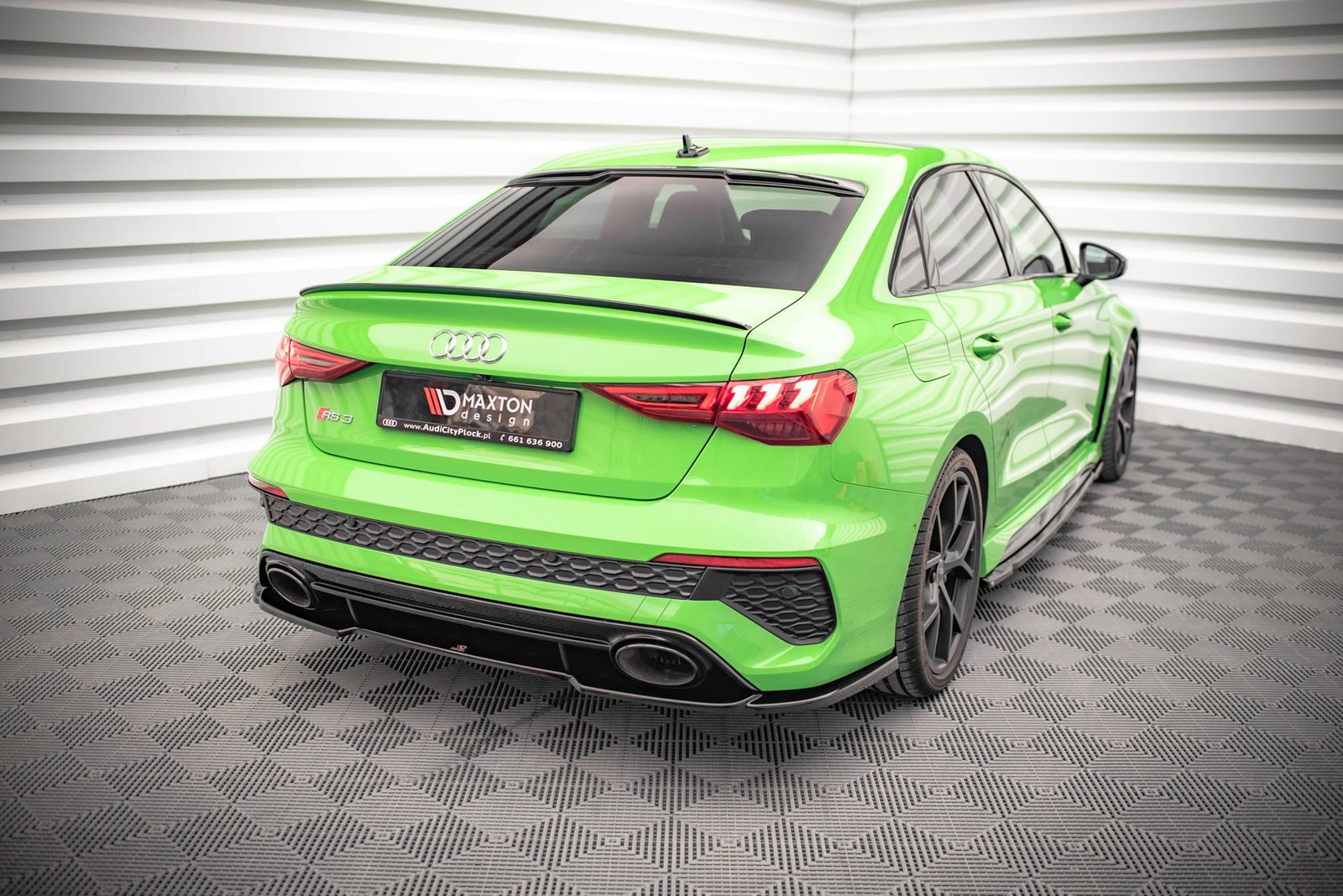 Splitter Trasero Audi RS3 Sedan 8Y