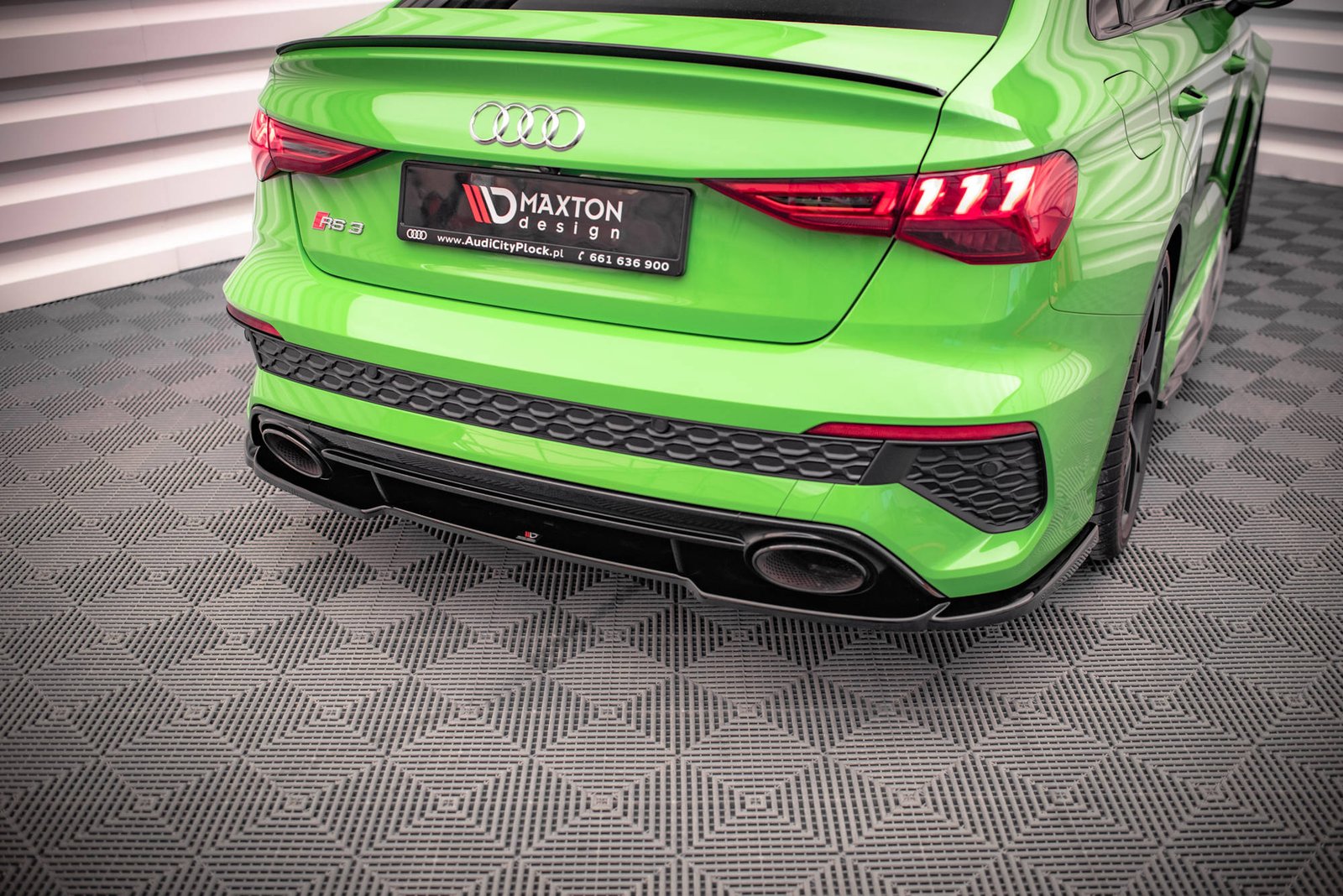 Splitter Trasero Audi RS3 Sedan 8Y - Imagen 4