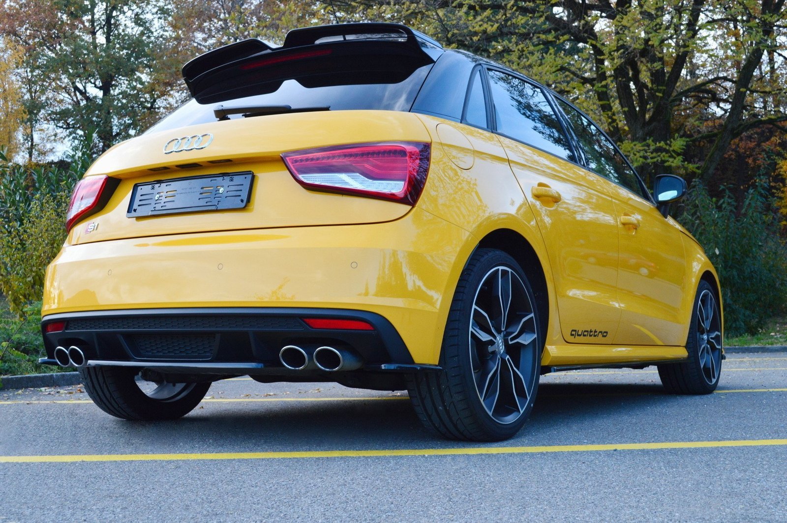 Splitter Trasero Audi S1 8X - Imagen 4