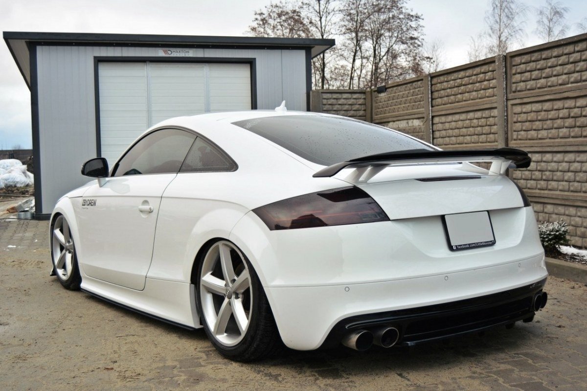 Splitter Trasero Audi TT S 8J (with a vertical bar) - Imagen 4