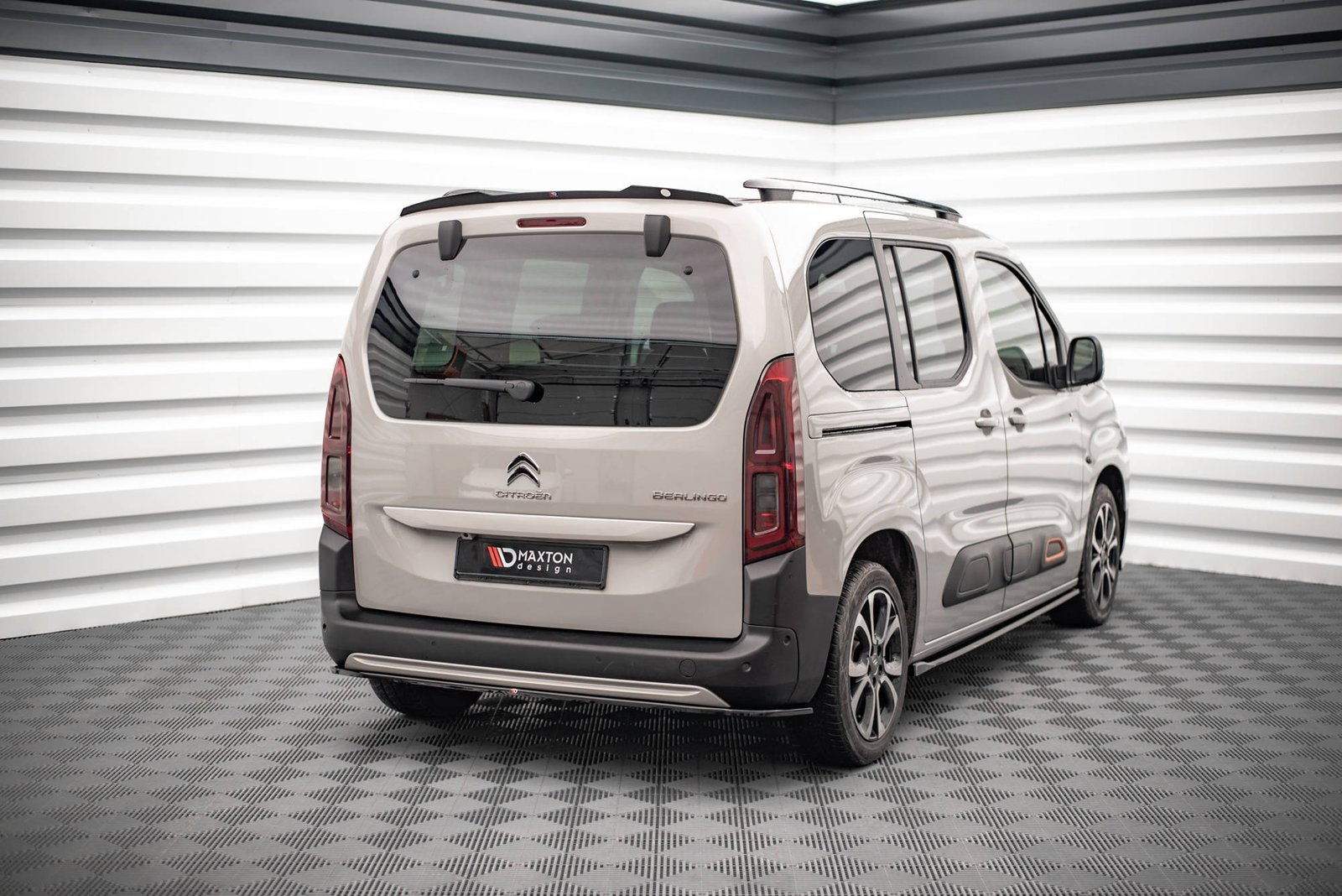 Splitter Trasero Citroen Berlingo Mk3 - Imagen 2