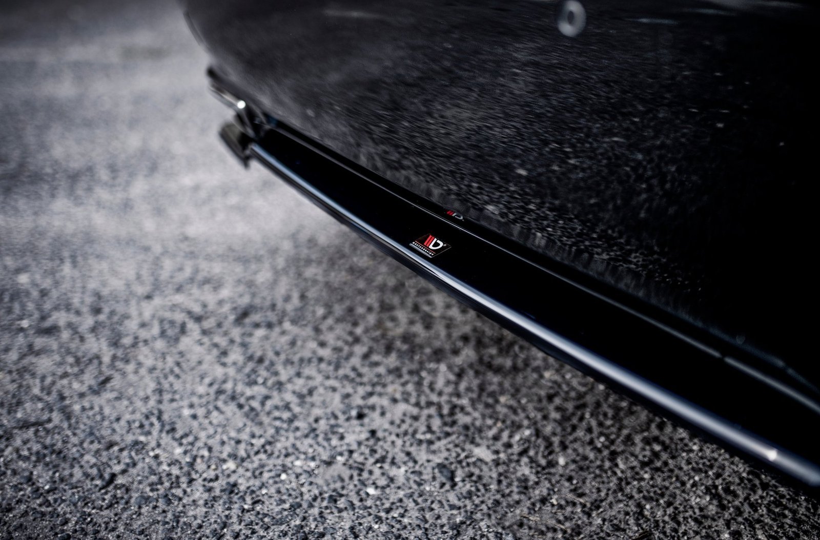 Splitter Trasero Lexus LS Mk4 Facelift - Imagen 3