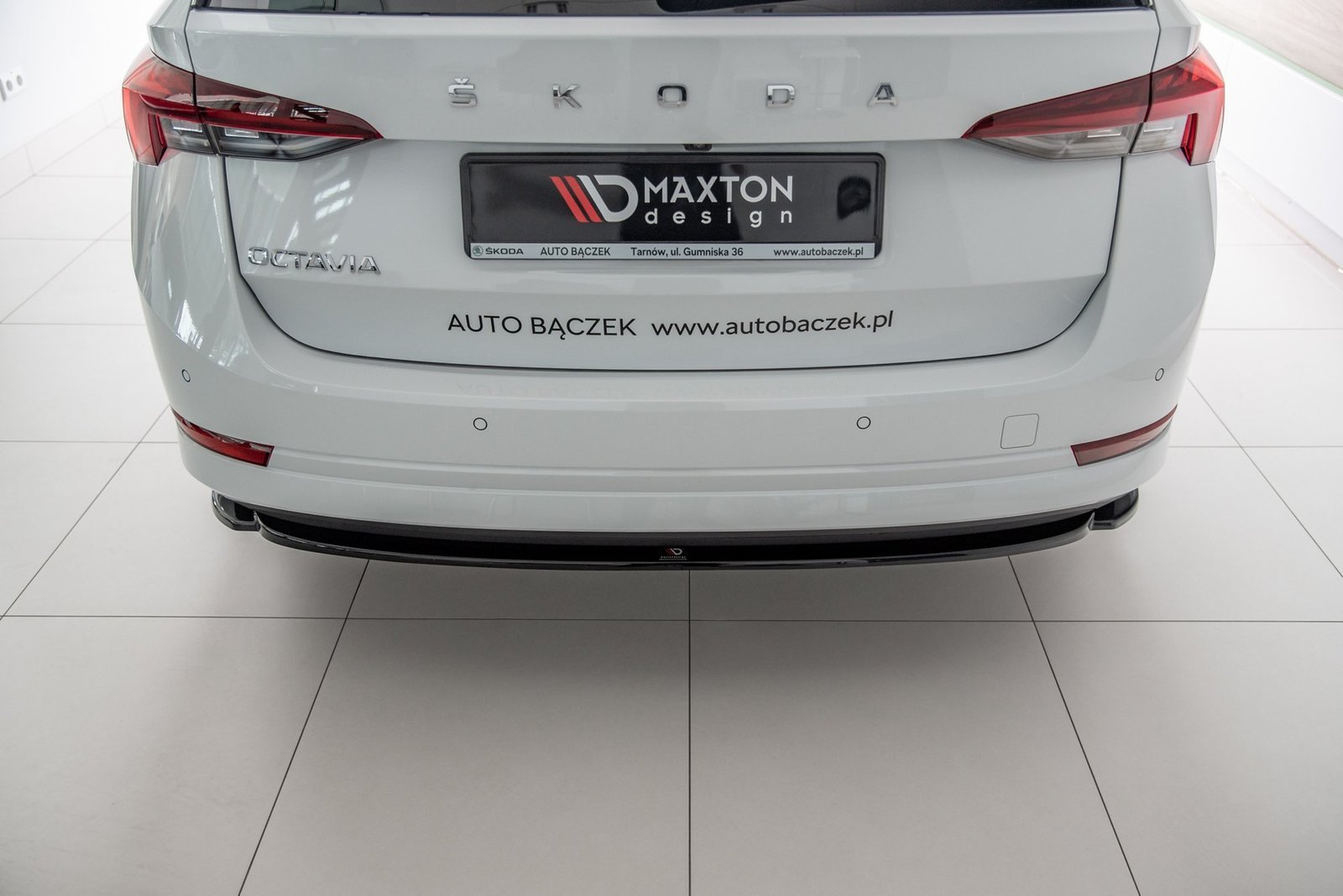 Splitter Trasero Skoda Octavia Mk4