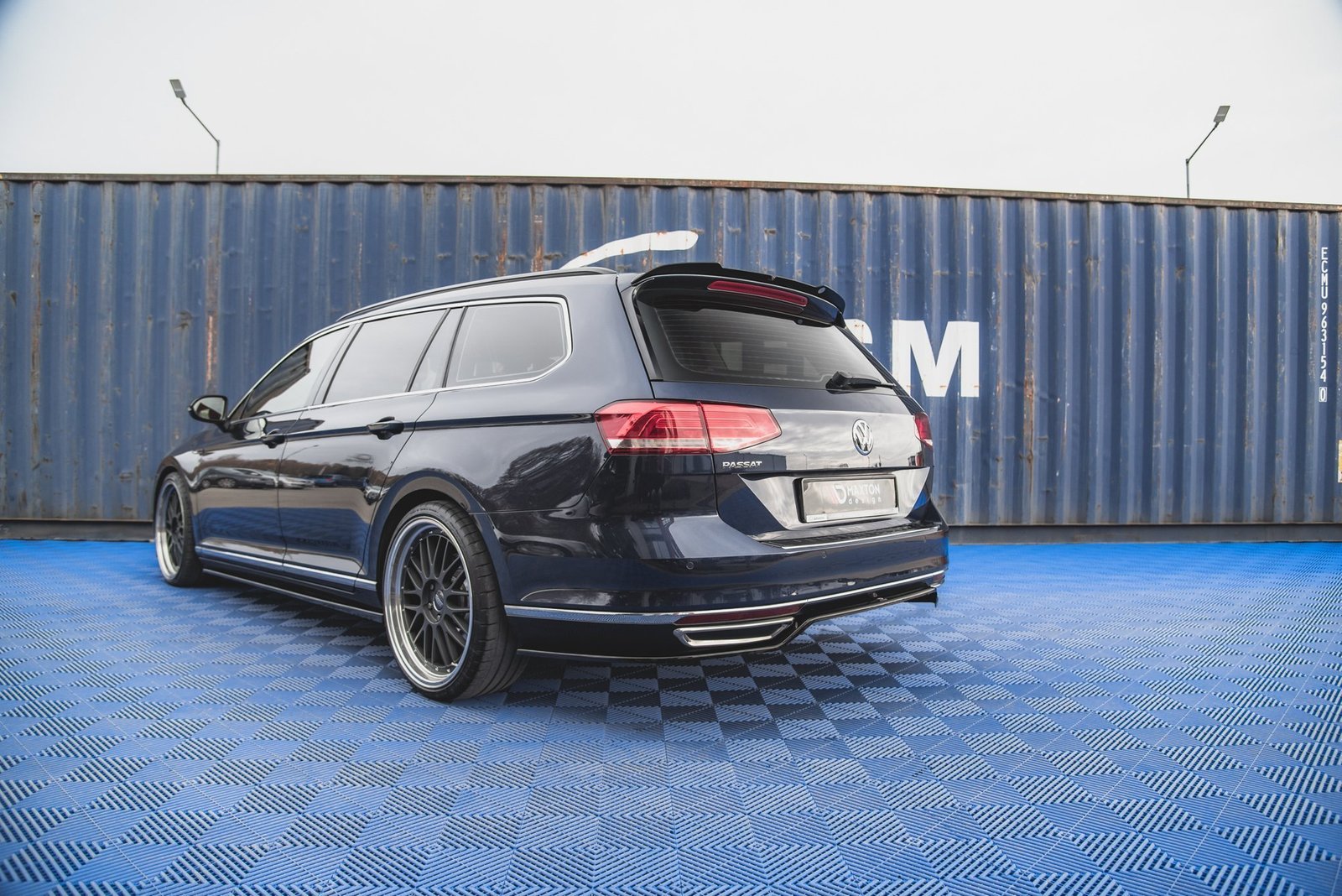 Splitter Trasero Volkswagen Passat B8 - Imagen 3