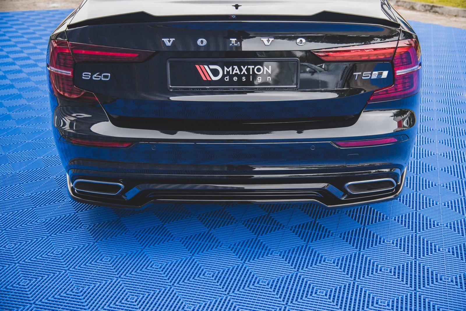 Splitter Trasero Volvo S60/V60 R-Design Mk3