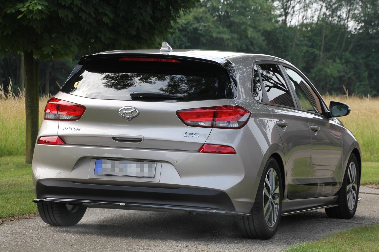 Splitter Trasero (Without Vertical Bars) Hyundai I30 MK3 Hatchback - Imagen 3