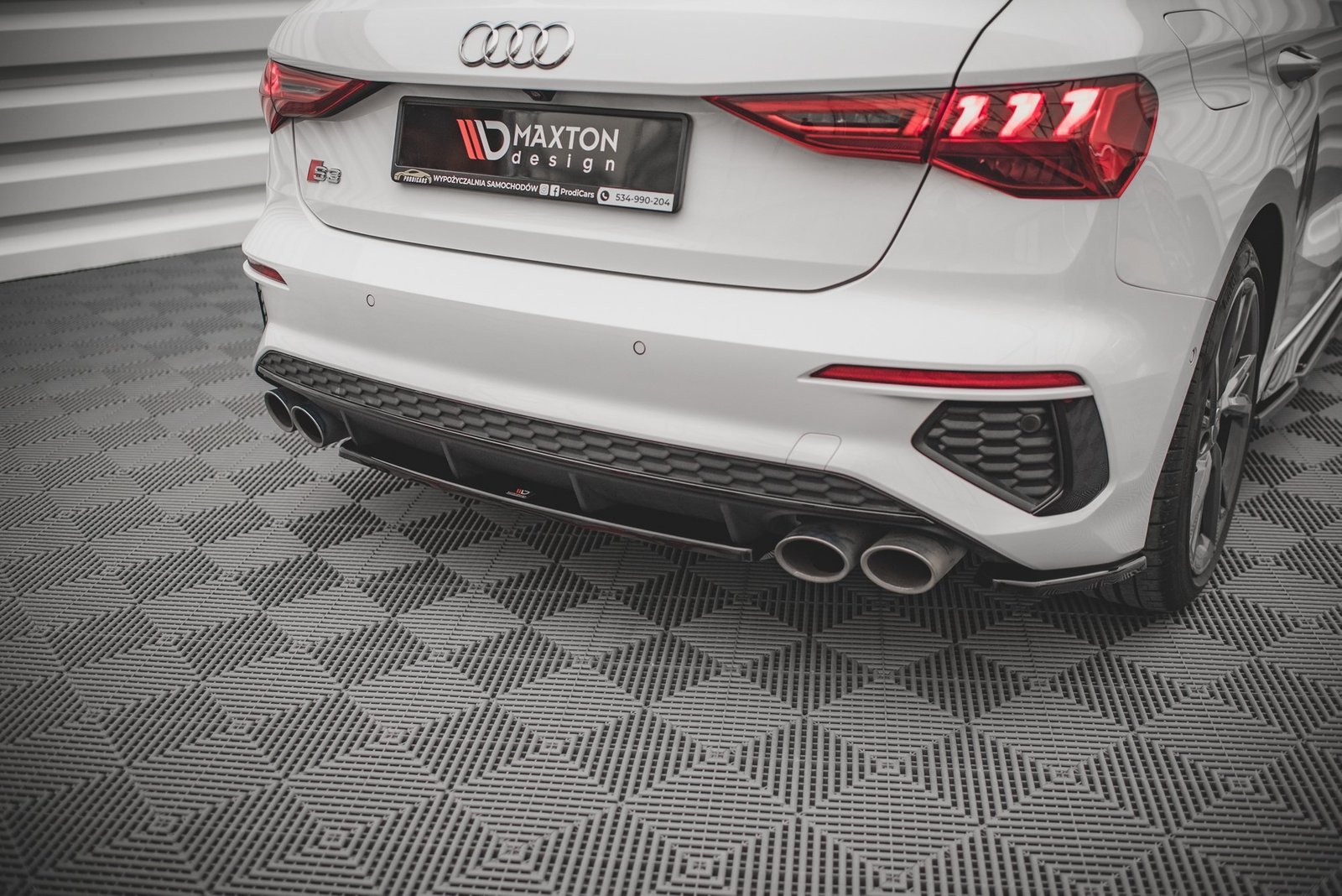 Splitter Trasero for Audi S3 Sportback 8Y