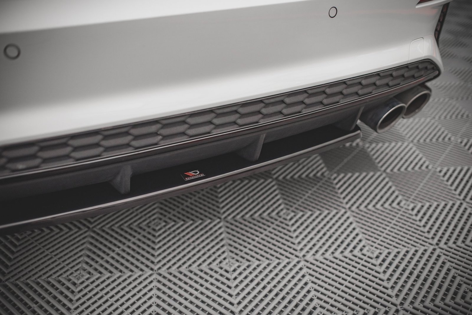 Splitter Trasero for Audi S3 Sportback 8Y - Imagen 3