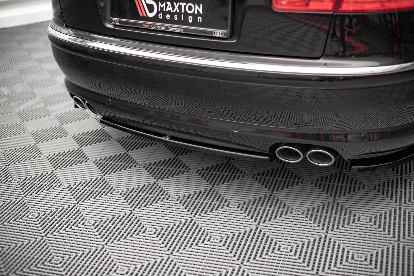 Splitter Trasero for Audi S8 D3