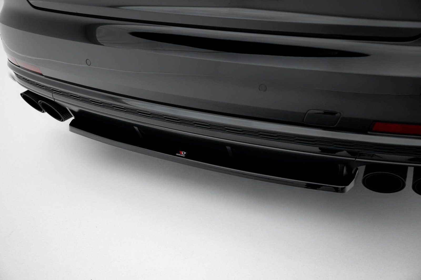 Splitter Trasero for Audi S8 D5 - Imagen 2