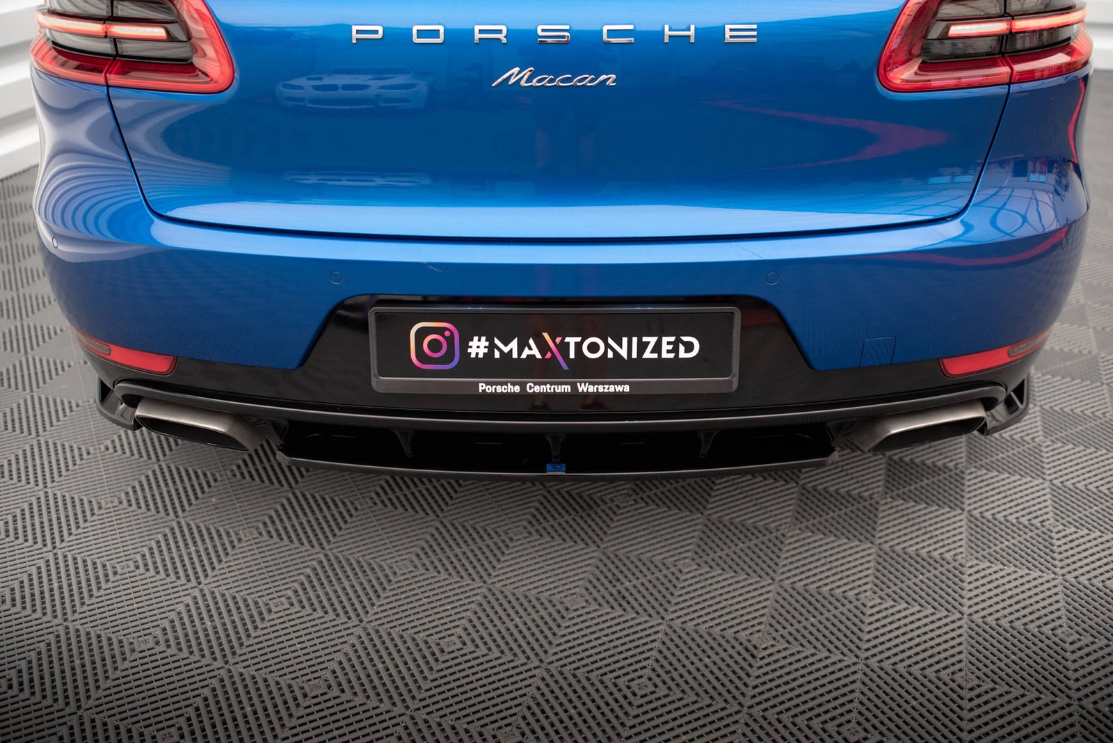 Splitter Trasero for Porsche Macan Mk1