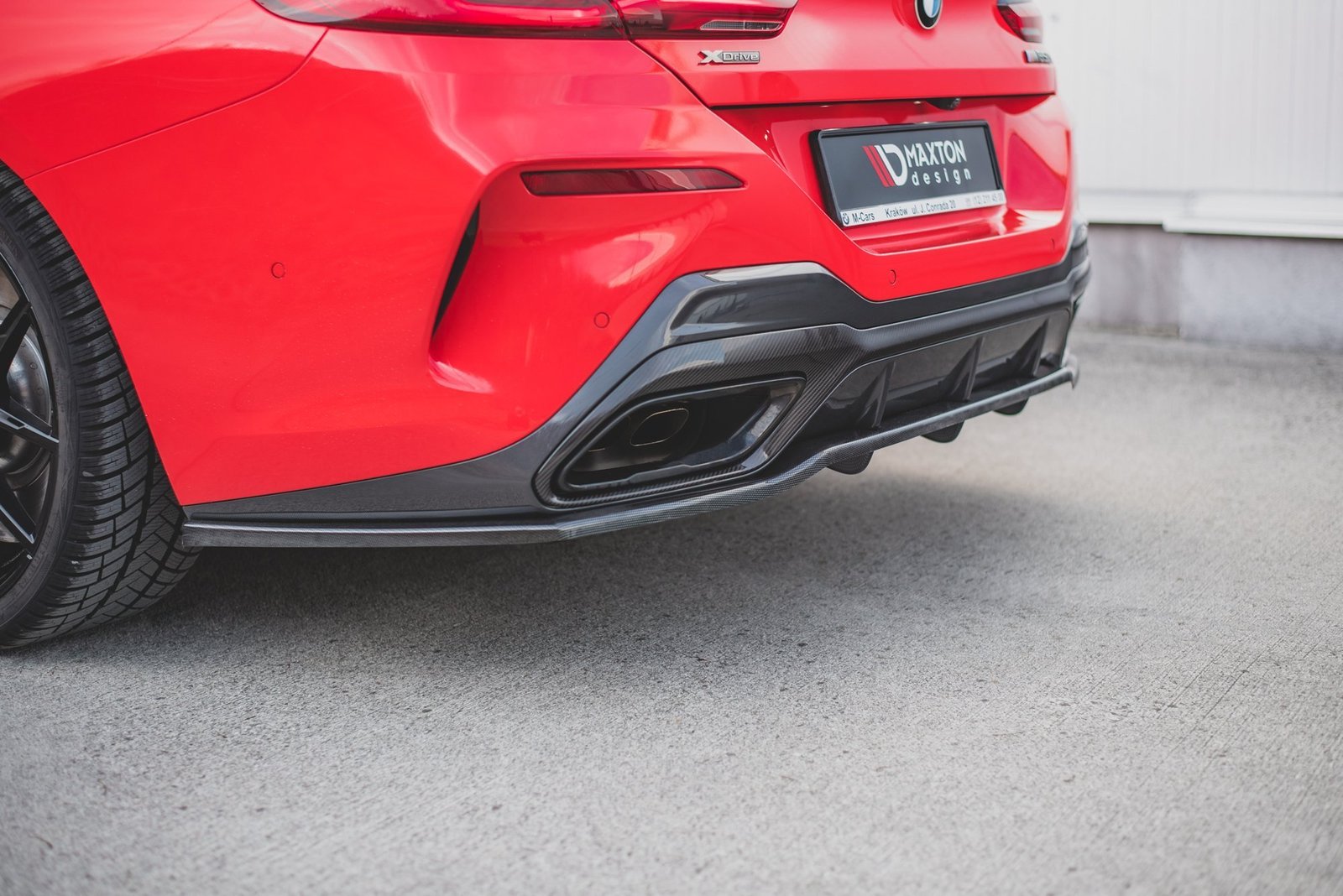 Splitter Trasero (with vertical bars) BMW 8 Coupe M-Pack G15 - Imagen 4