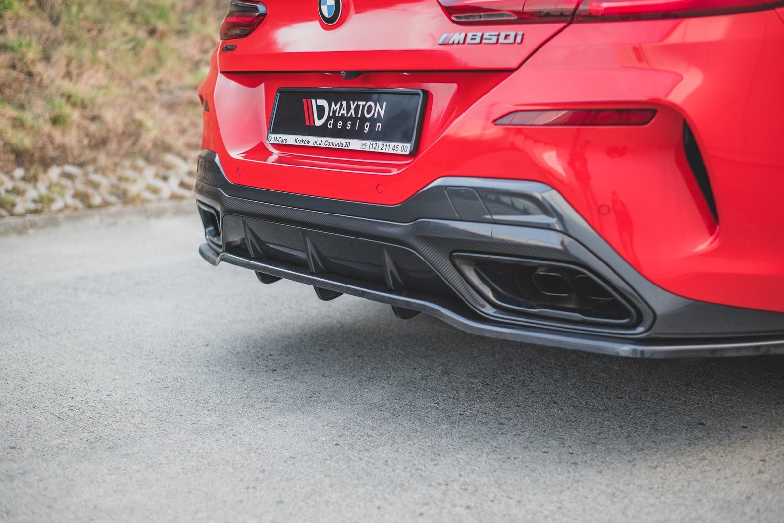 Splitter Trasero (with vertical bars) BMW 8 Coupe M-Pack G15 - Imagen 2