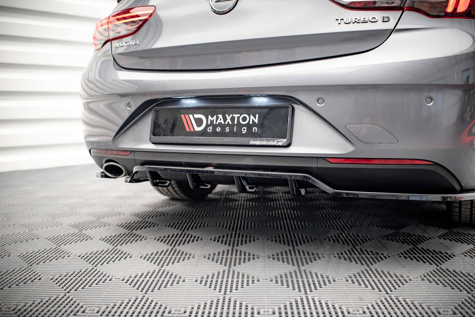 Splitter Trasero (with vertical bars) Opel Insignia Mk2 - Imagen 2