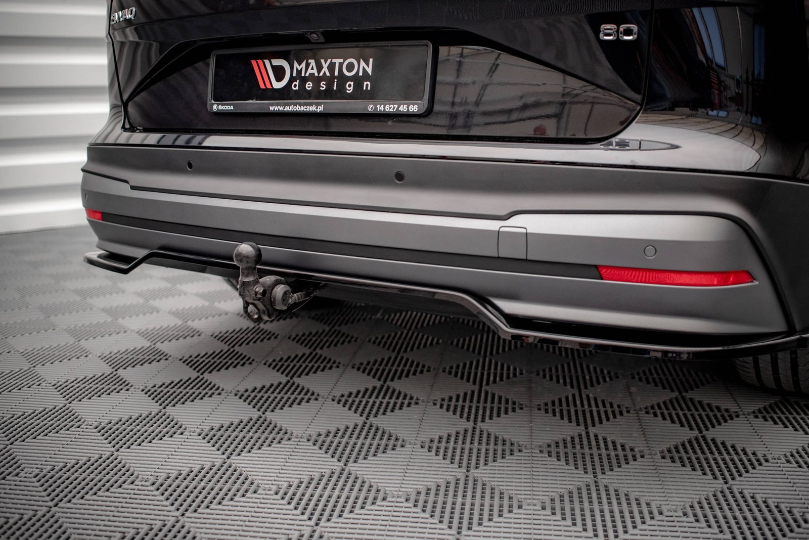 Splitter Trasero (with vertical bars) Skoda Enyaq iV - Imagen 3