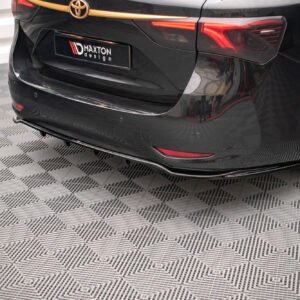 Splitter Trasero (with vertical bars) Toyota Avensis Wagon Mk3 Facelift