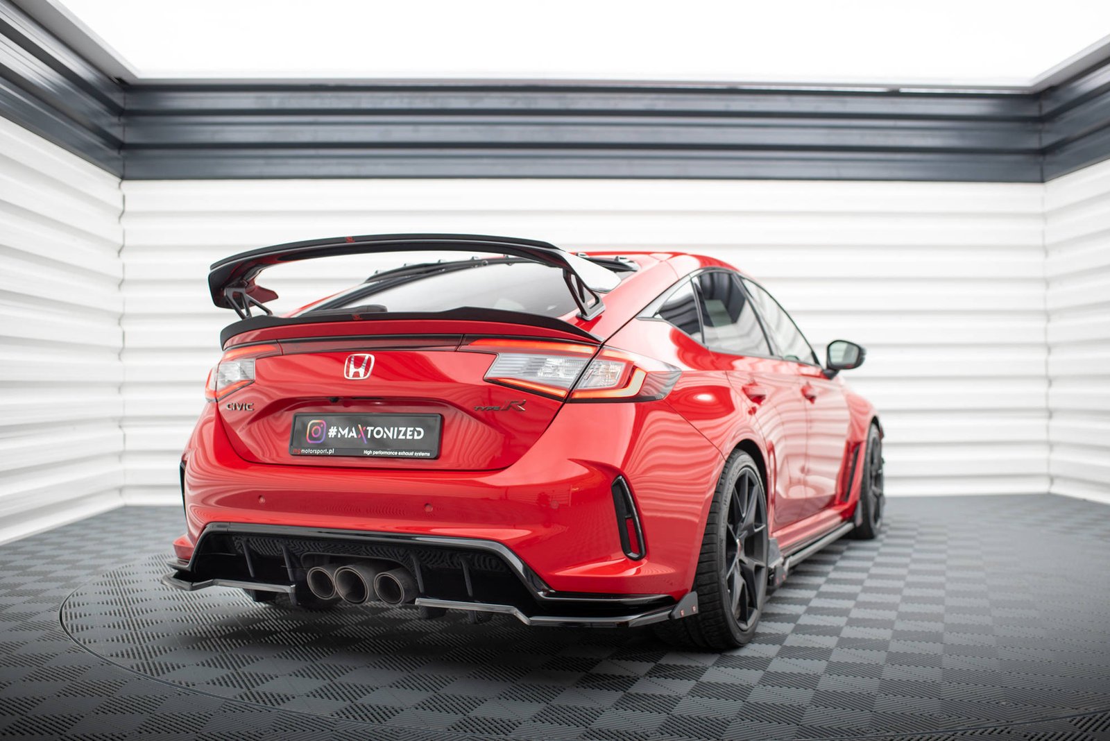 Splitter Trasero (with vertical bars) + Flaps Aerodinámicos Honda Civic Type-R Mk 11
