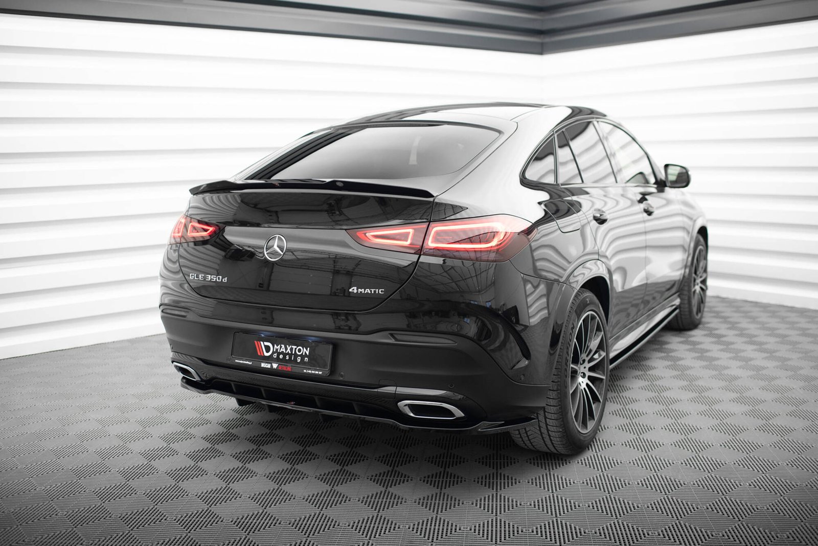 Splitter Trasero (with vertical bars) Mercedes-Benz GLE Coupe AMG-Line C167 / C167 Facelift
