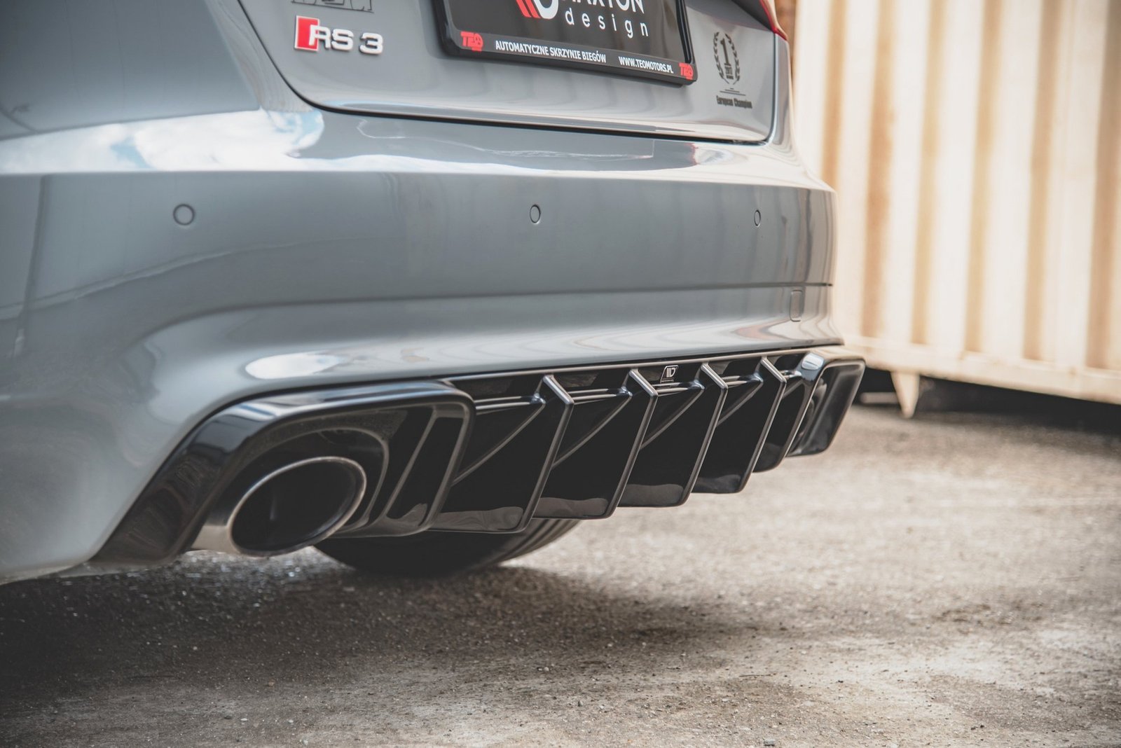 Faldón Trasero Audi RS3 8V Sportback - Imagen 4