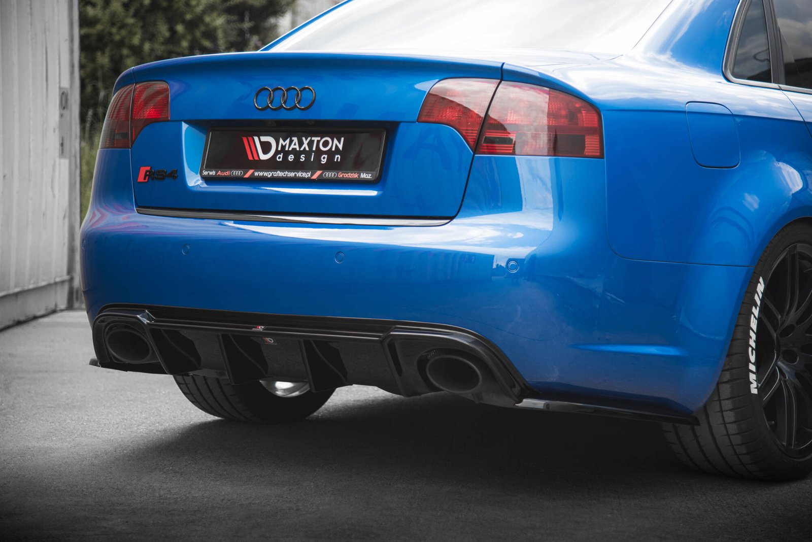 Faldón Trasero Audi RS4 B7 - Imagen 2